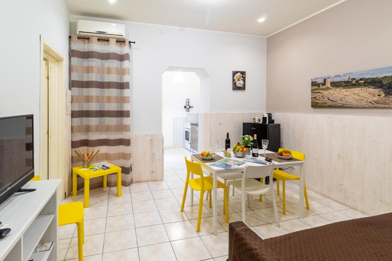 Syracuseapartments Il Piave Di Siracusa Appartamento Per 6 Persone Vicino Ad Ortigia A 200M Dal Mare Exterior photo